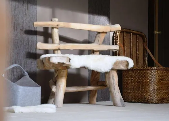 Q! Готель Кіцбюель